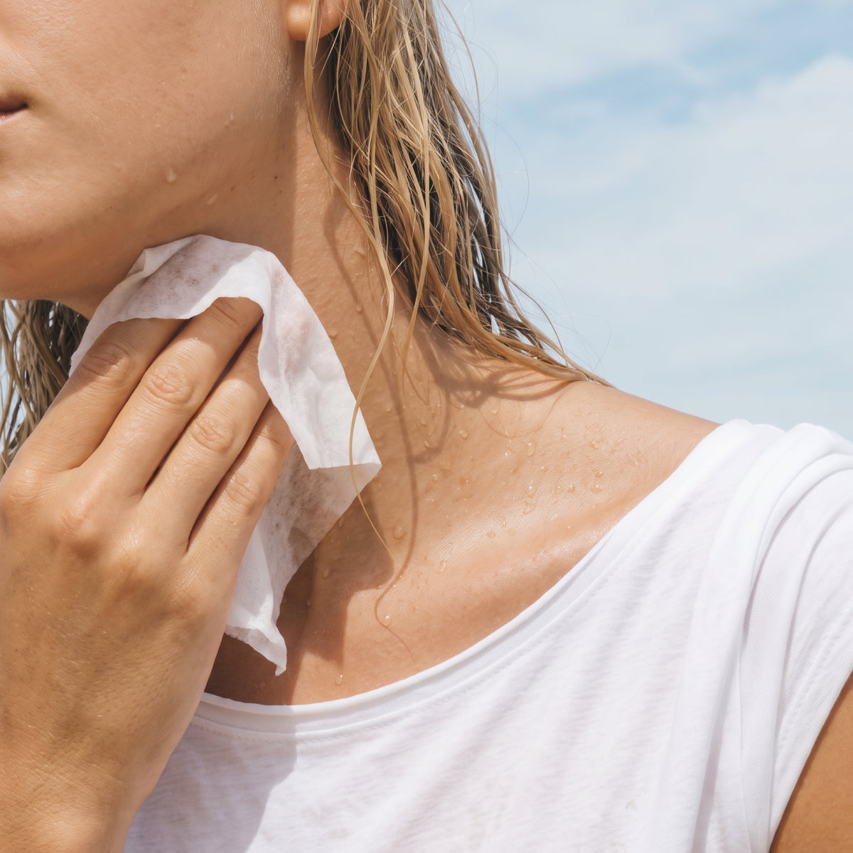 Guide de survie en période de canicule : hygiène, bien-être, fraîcheur