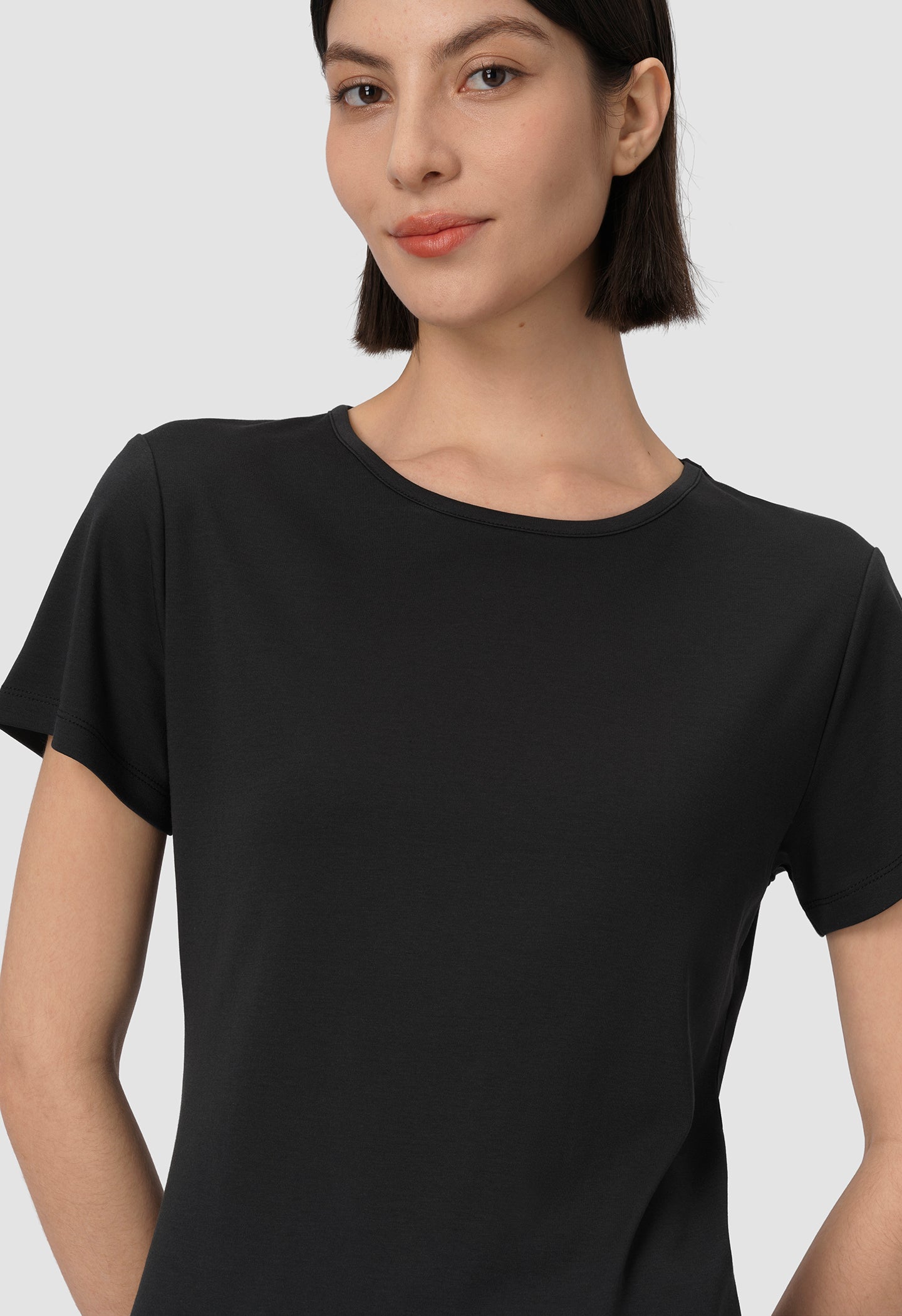 Eliot Tee - Black Noir