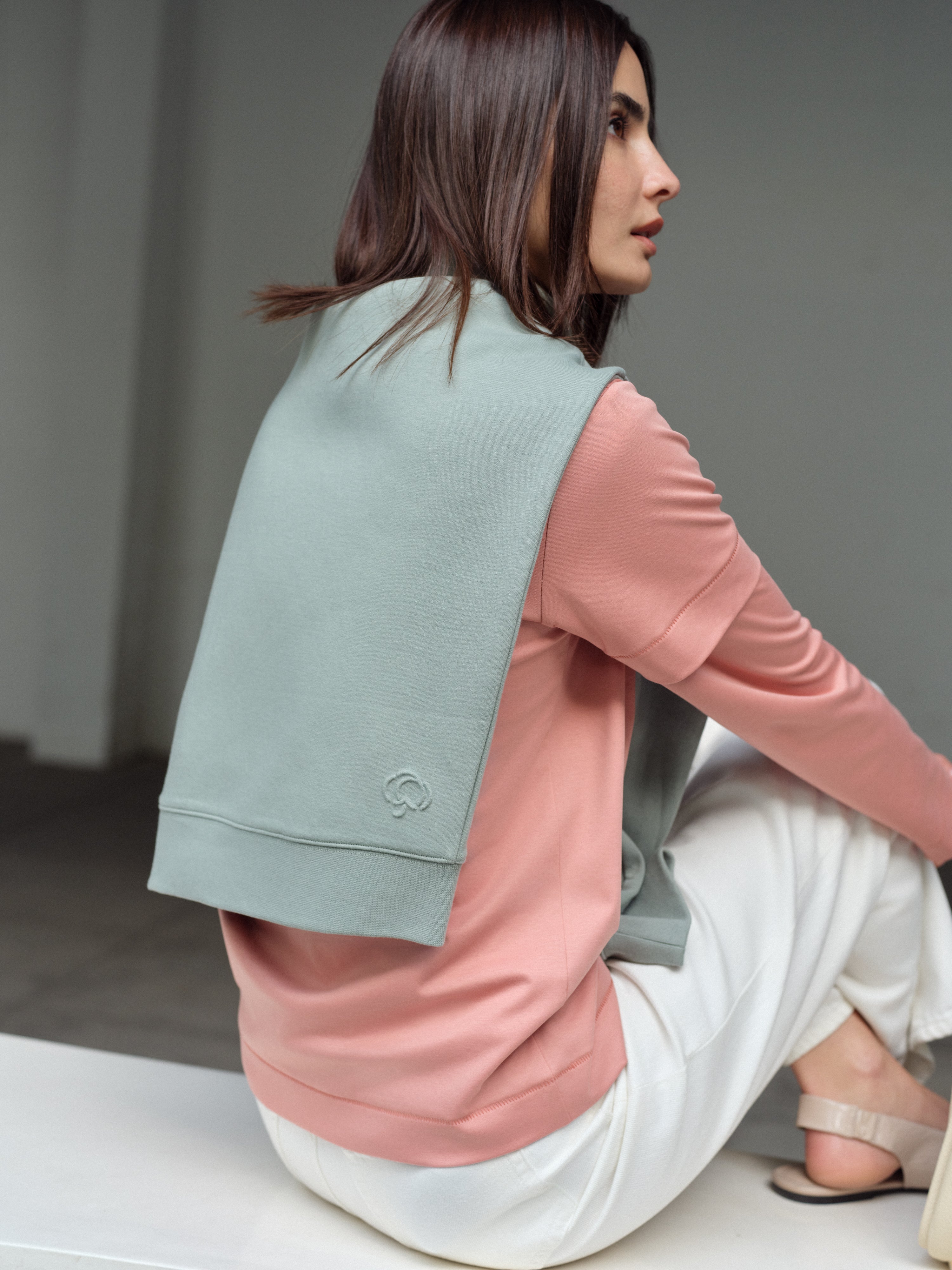 Jamie Crew - Whispering Green